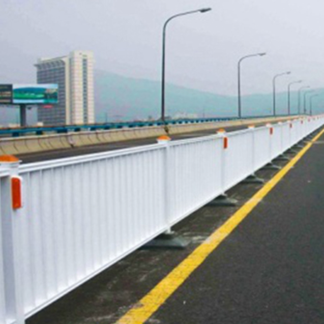 How Portable Expandable Barrier Improves Safety Management in Different Spaces